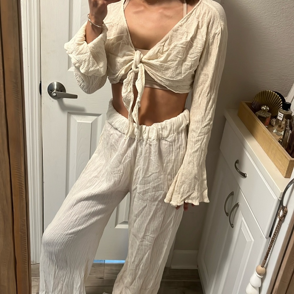 Savannah Morrow the Label Crop Top